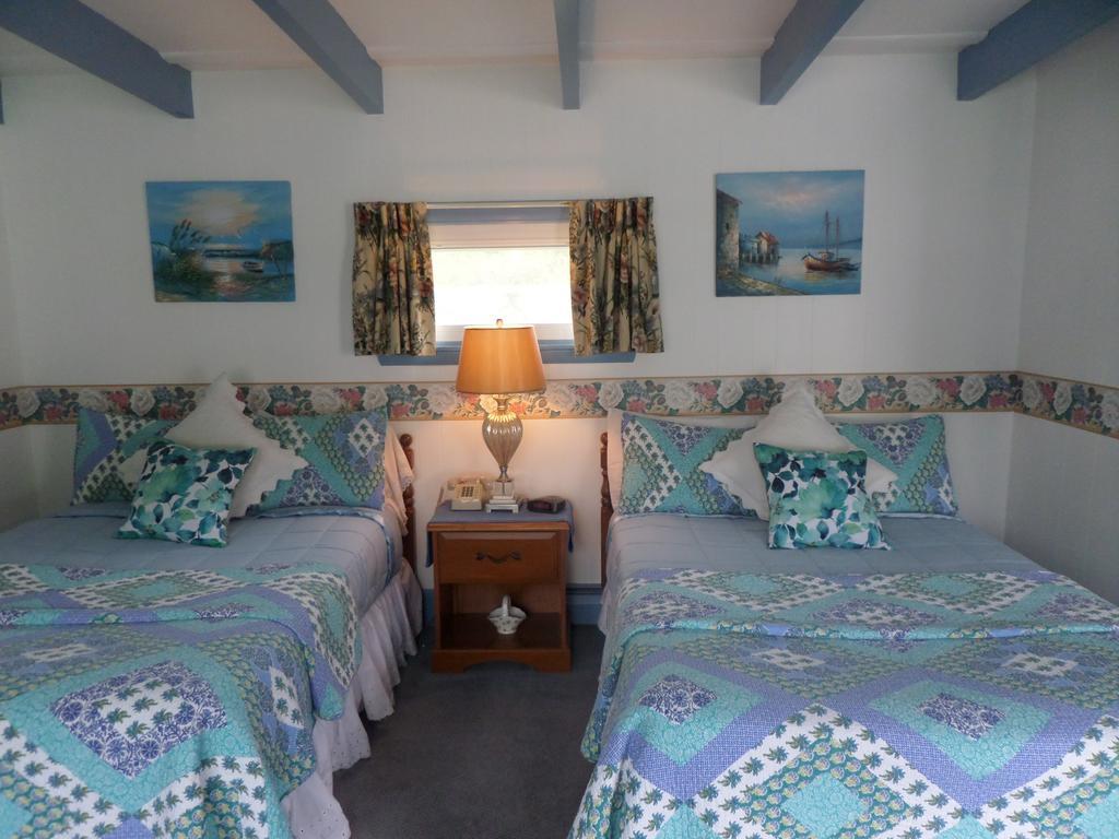 Claddagh Motel & Suites 락포트 객실 사진