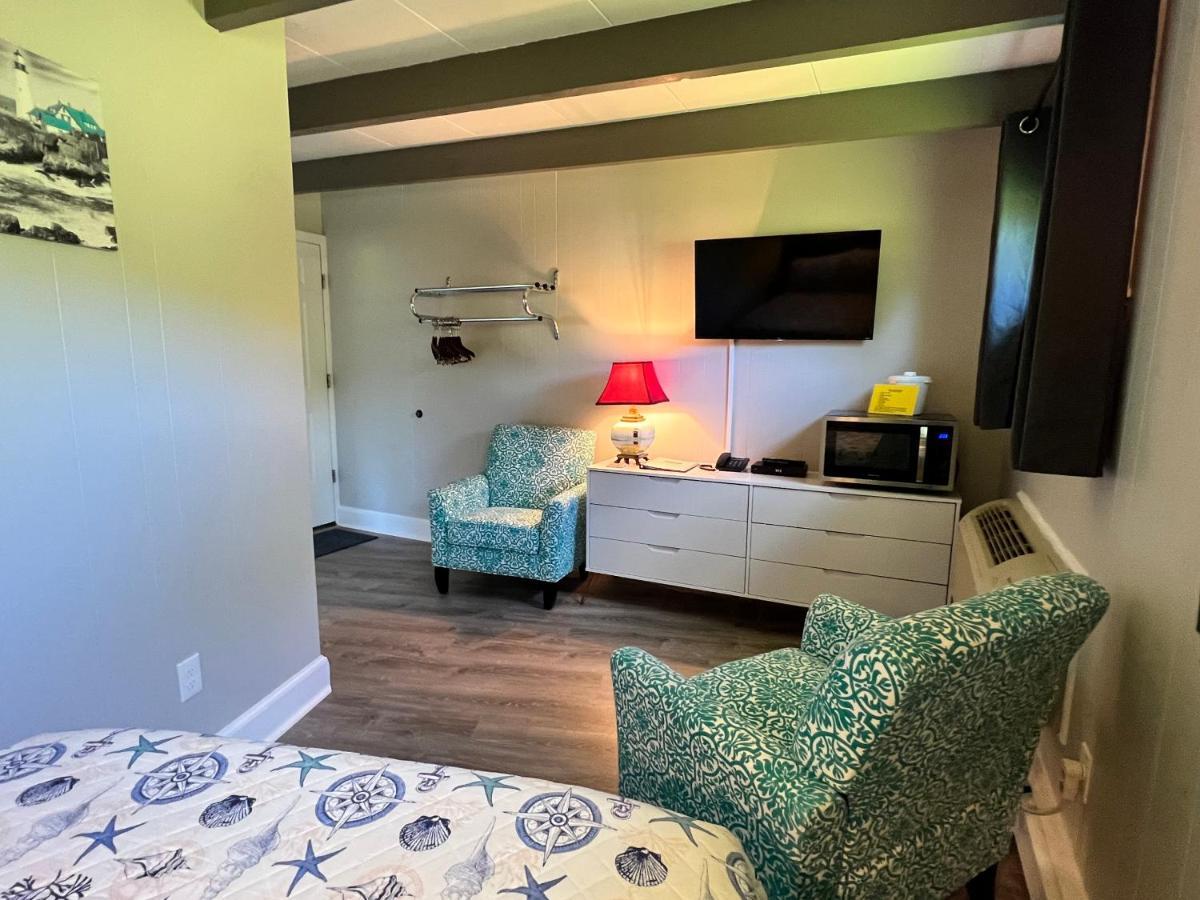 Claddagh Motel & Suites 락포트 외부 사진
