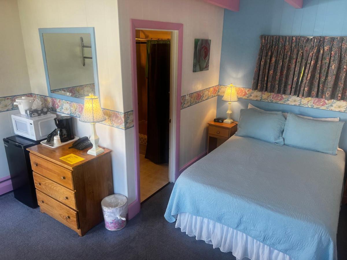 Claddagh Motel & Suites 락포트 외부 사진