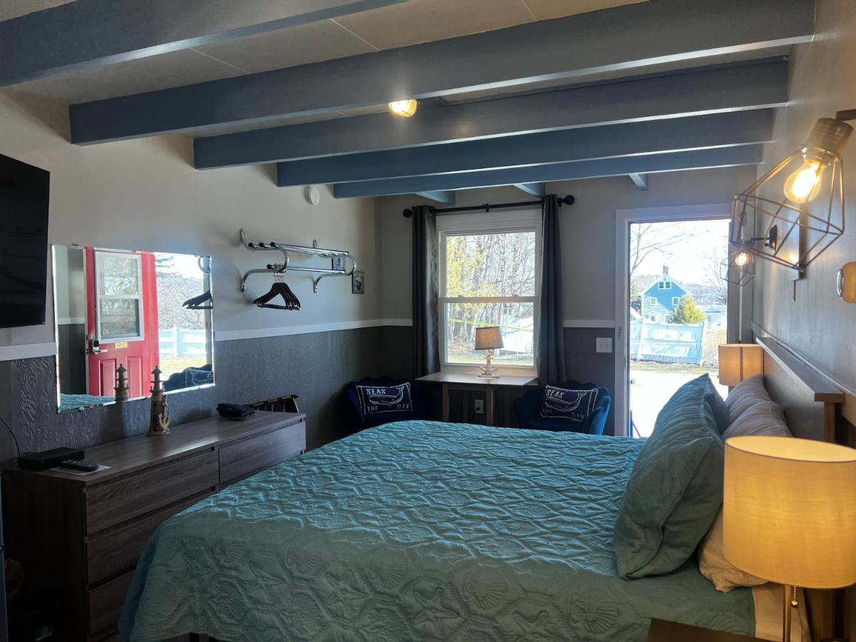 Claddagh Motel & Suites 락포트 외부 사진