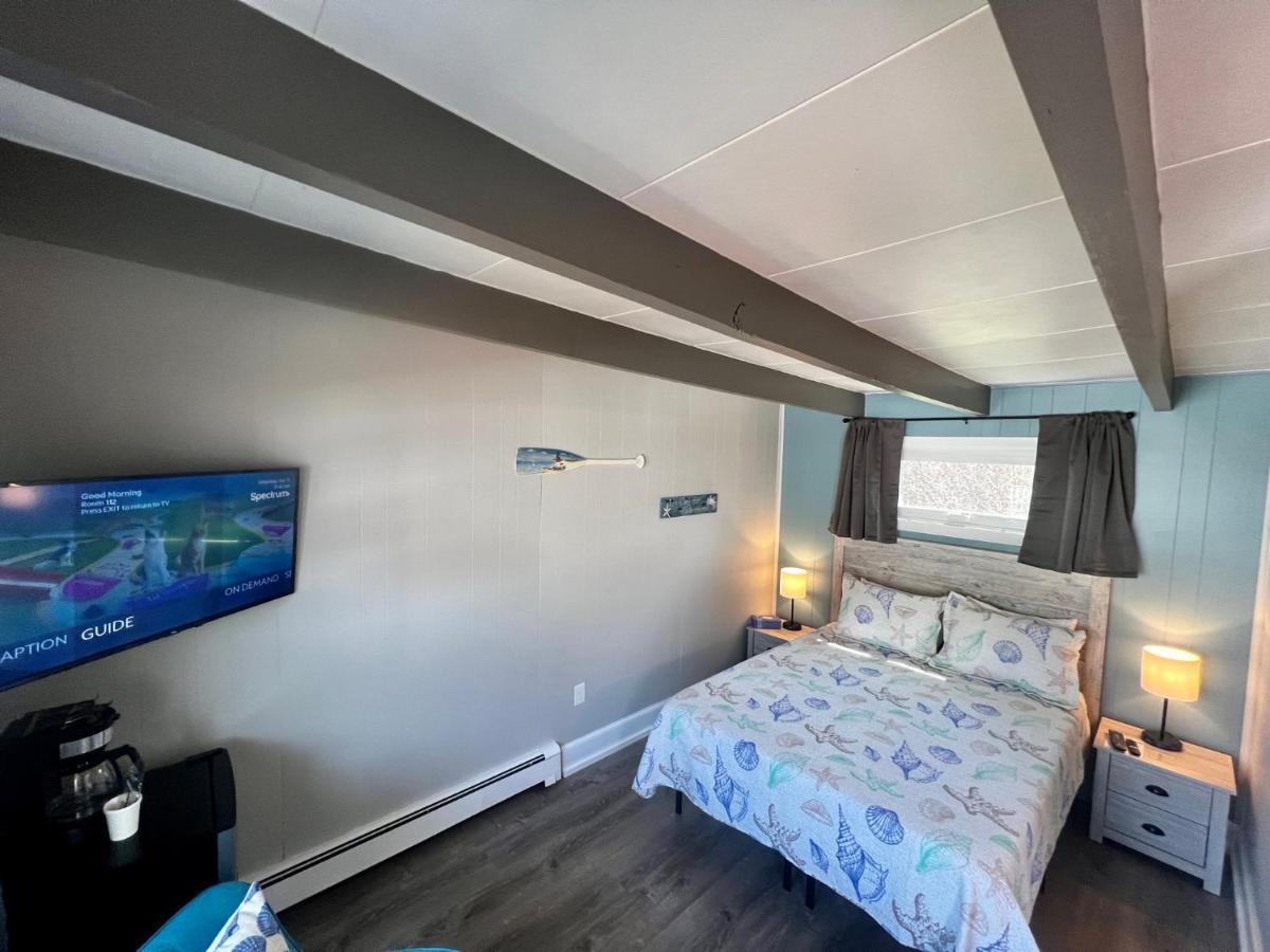 Claddagh Motel & Suites 락포트 외부 사진