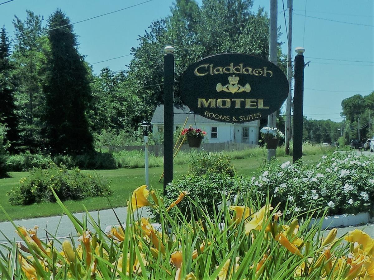 Claddagh Motel & Suites 락포트 외부 사진
