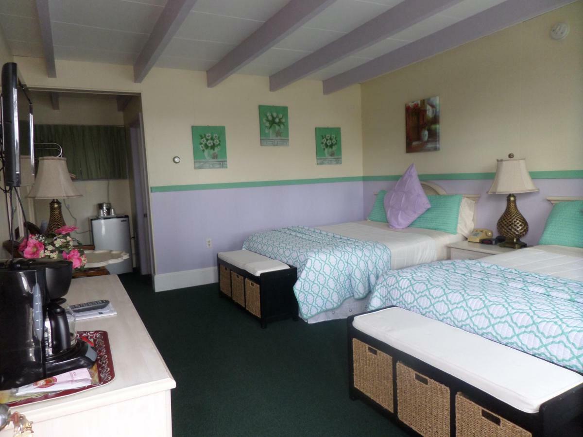 Claddagh Motel & Suites 락포트 외부 사진